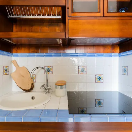 Mono Scilla Centro Storico Holiday home *