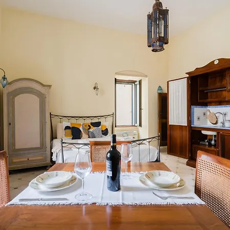 Mono Scilla Centro Storico Сasa de vacaciones Otranto