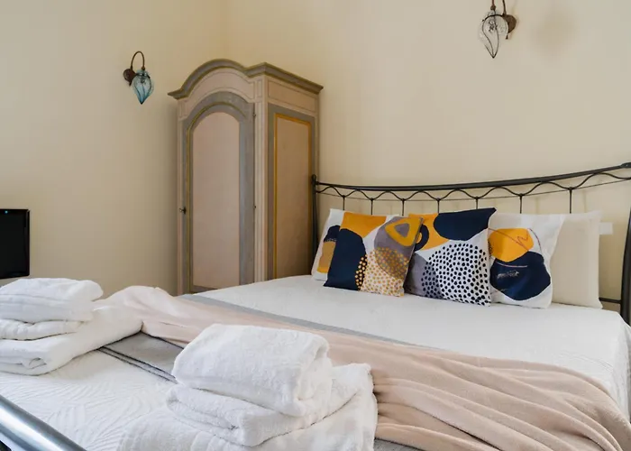 Mono Scilla Centro Storico Holiday home